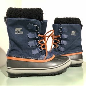 Sorel Winter Carnival navy/orange winter boot 🥾